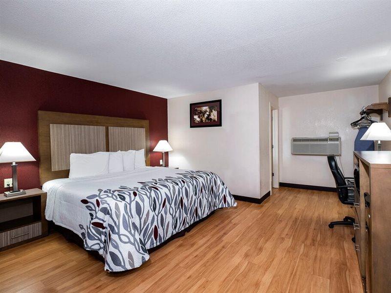 Red Roof Inn Neptune - Jersey Shore Eksteriør billede