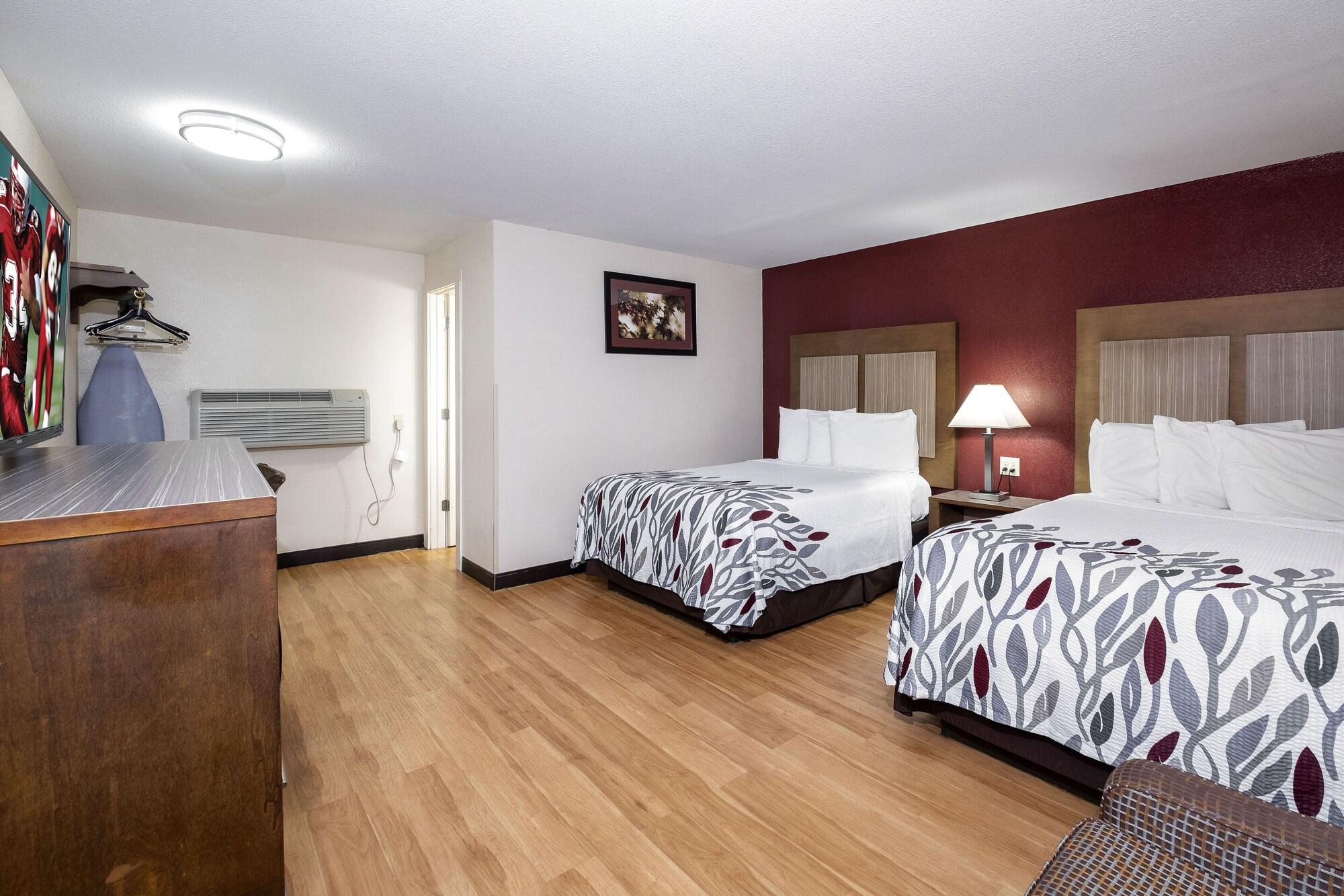 Red Roof Inn Neptune - Jersey Shore Eksteriør billede