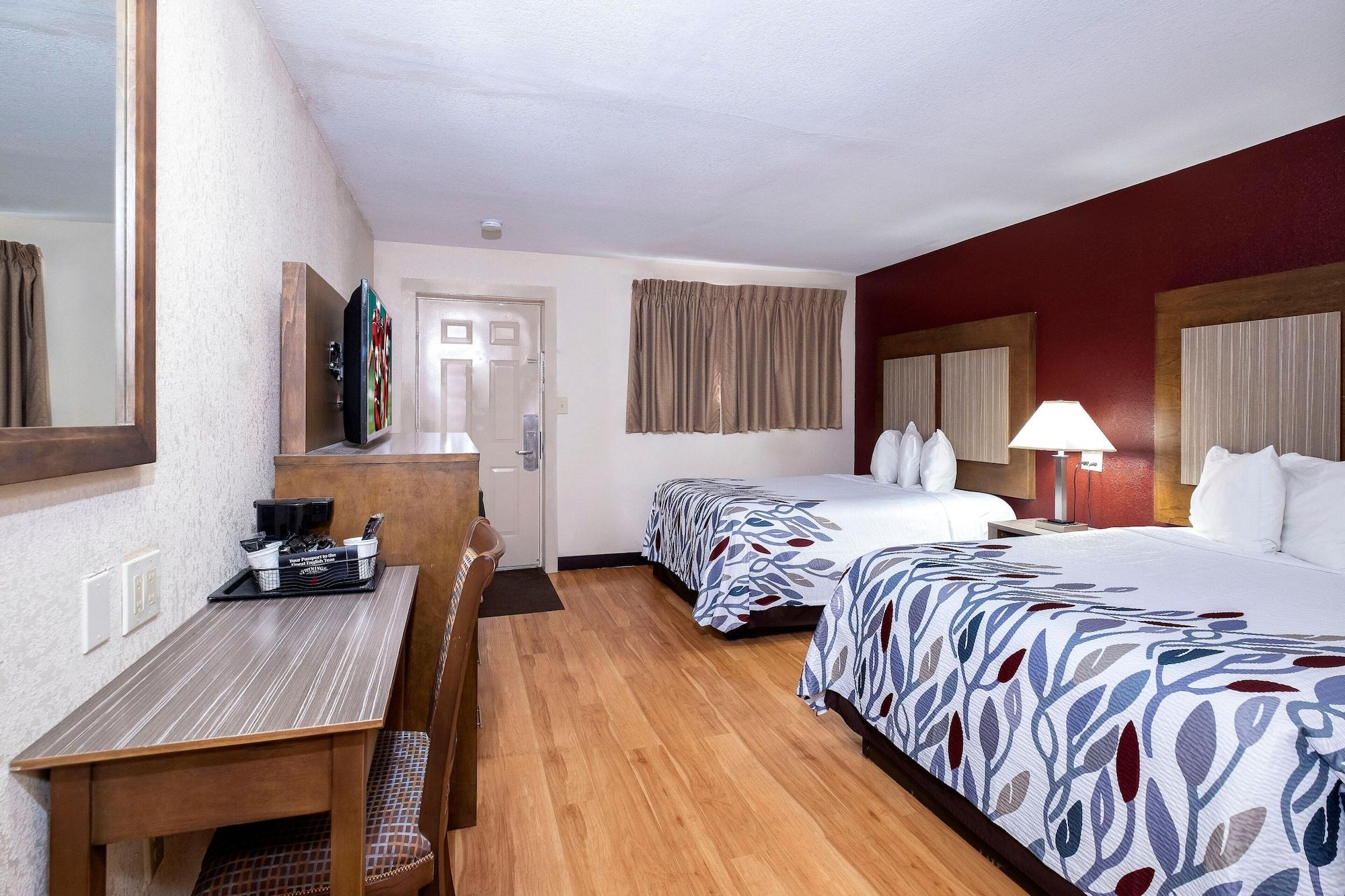Red Roof Inn Neptune - Jersey Shore Eksteriør billede